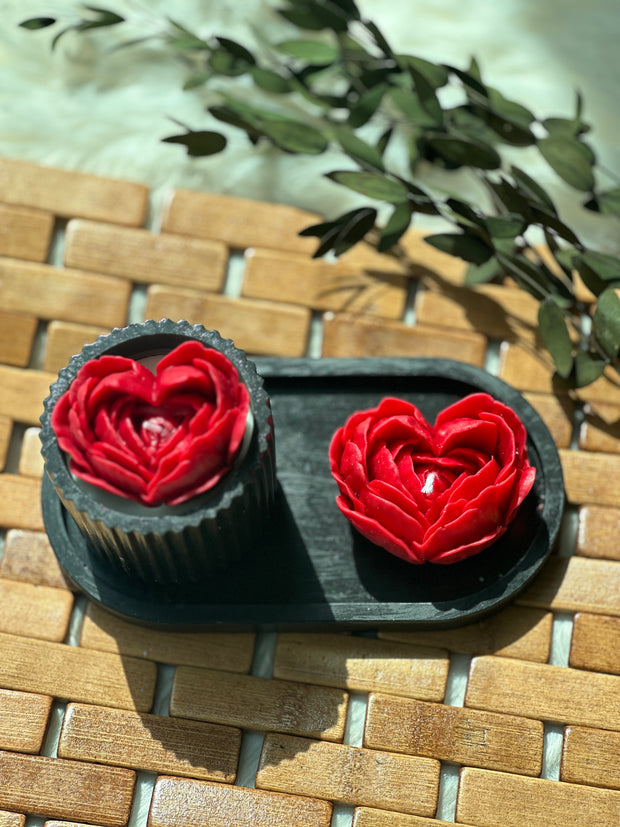 heart candle with jesmonite holder